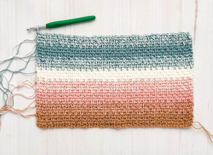 Crochê com Degradê de Cores: Misture Fios com Criatividade. 2 Croche com Degrade de Cores